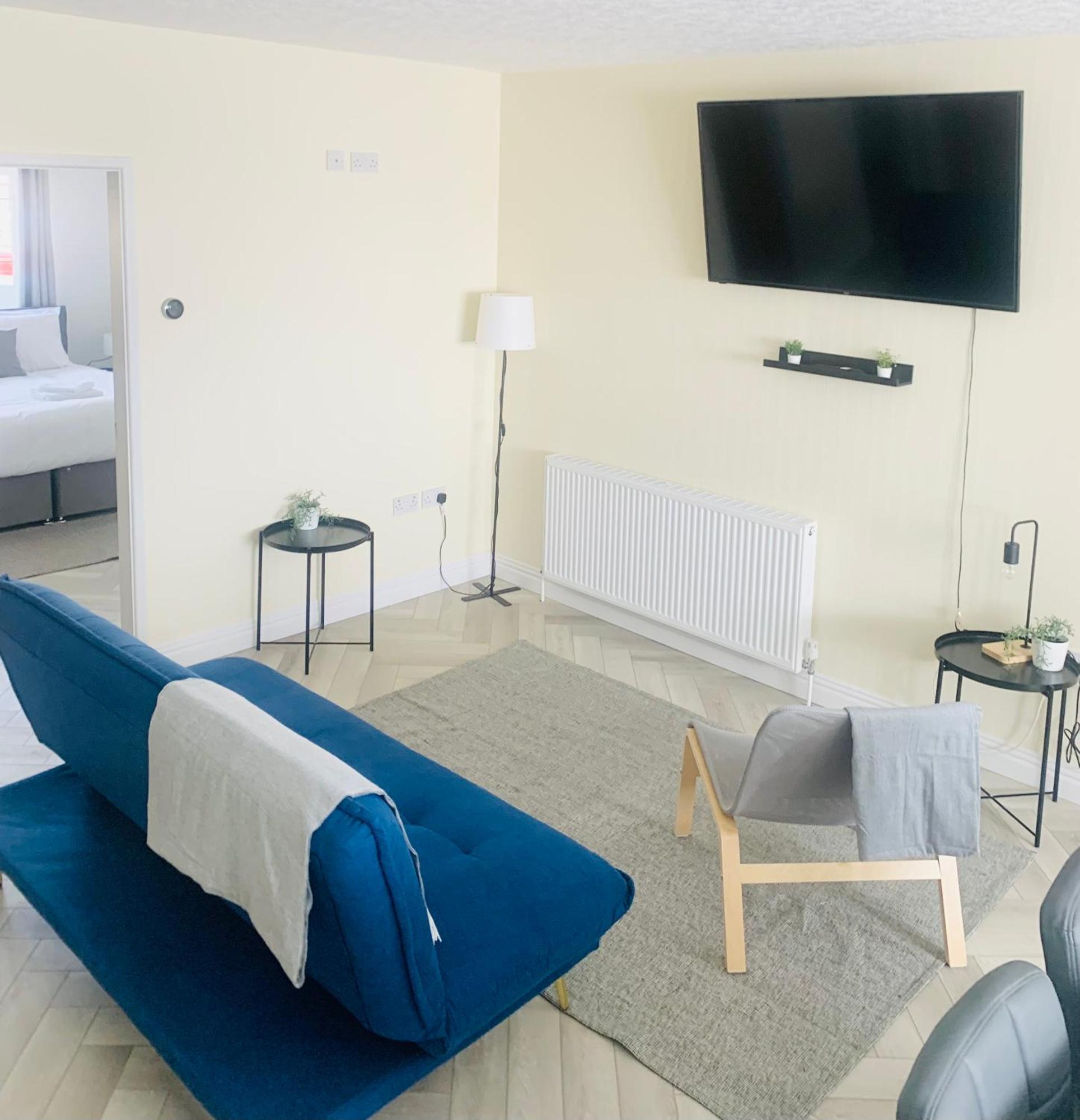 Newly Renovated, Modern 3 Bed Apartment Walmersley Eksteriør billede